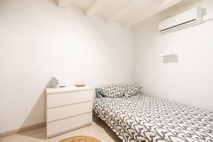 3 bedrooms apartment for sale in Gotic, Spain - Image 11