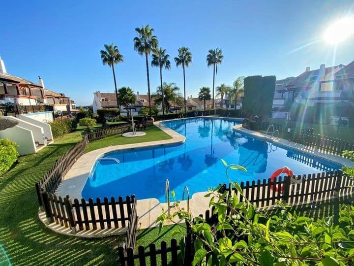 4 bedrooms house for rent in Marbella, Spain - Image 2