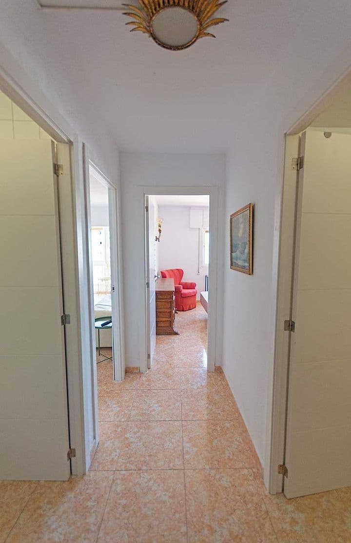 1 bedroom apartment for rent in Zona Puerto Deportivo, Spain - Image 2