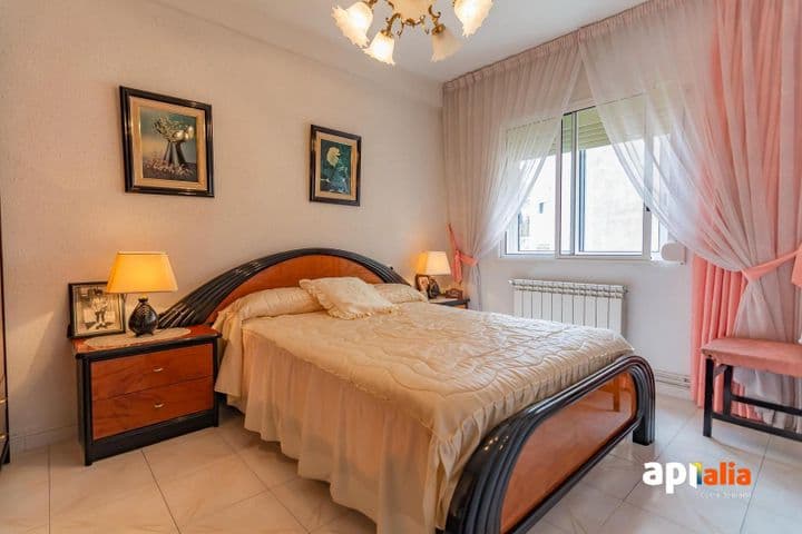 2 bedrooms apartment for sale in Centre, Spain - Image 3