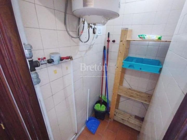 3 bedrooms apartment for rent in Universidad, Spain - Image 12