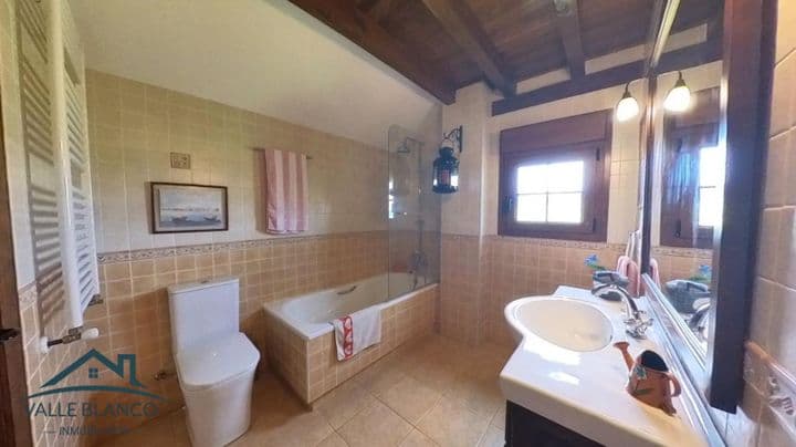 3 bedrooms house for sale in Cantabria, Spain - Image 4