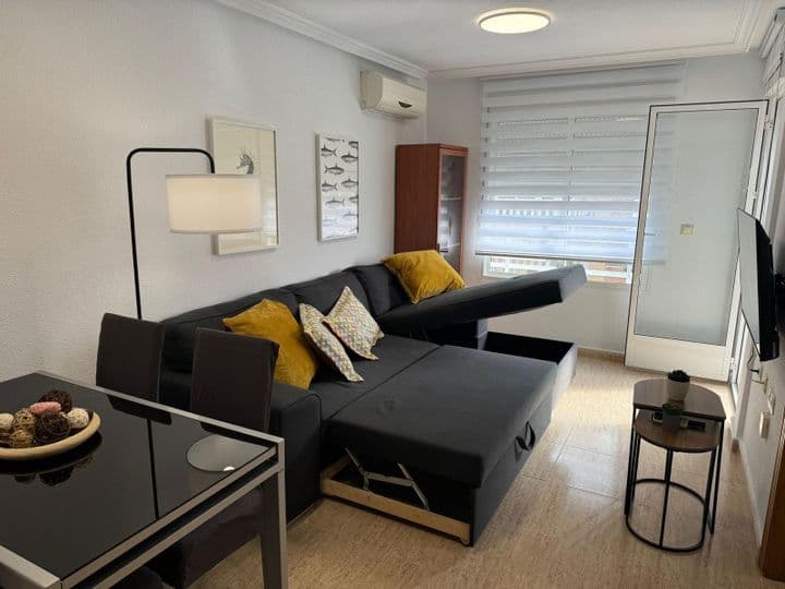 2 bedrooms apartment for rent in Antonio Machado, Spain