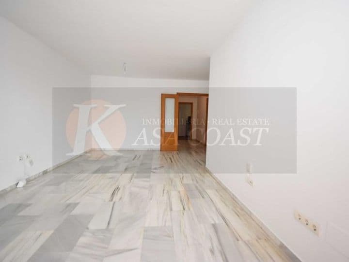 3 bedrooms apartment for rent in Centro Ciudad, Spain - Image 9