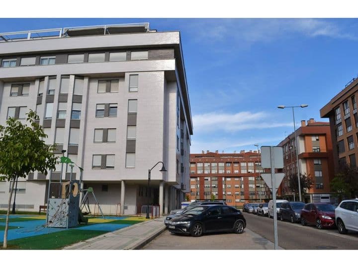 1 bedroom apartment for rent in Palencia, Spain - Image 2