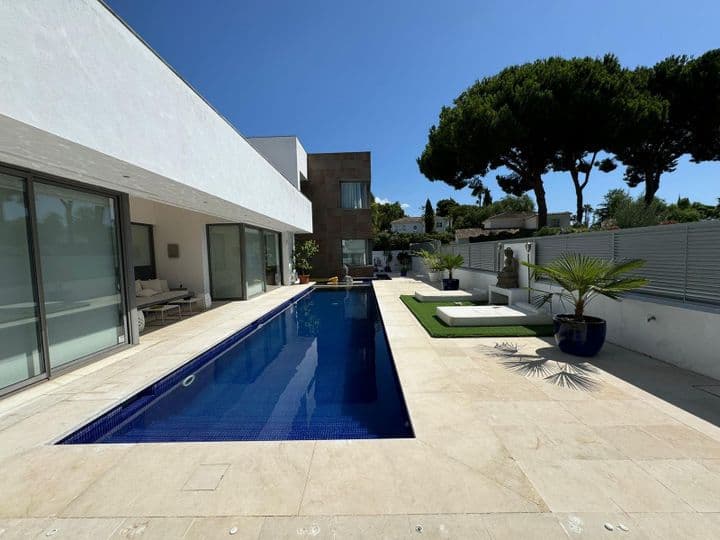 4 bedrooms house for rent in Marbella, Spain - Image 7