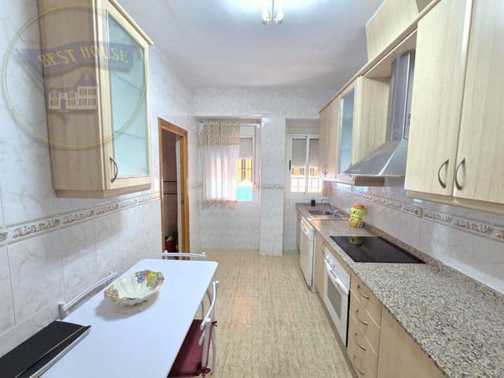 2 bedrooms apartment for sale in Centro, Spain - Image 3