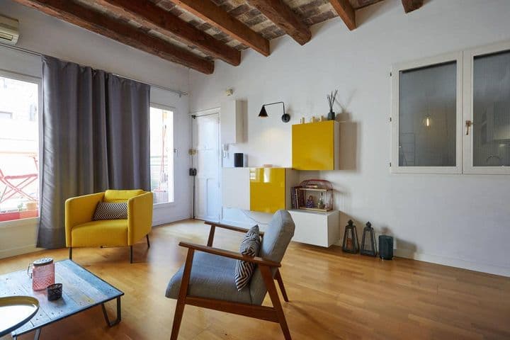 1 bedroom apartment for rent in Ciutat Vella, Spain - Image 4