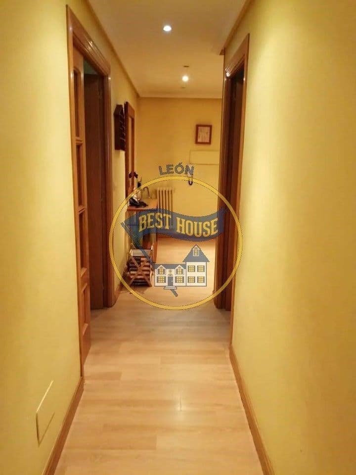 3 bedrooms apartment for sale in Leon, Spain - Image 10