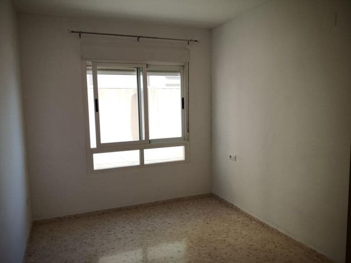 3 bedrooms apartment for rent in Centro Urbano, Spain - Image 9