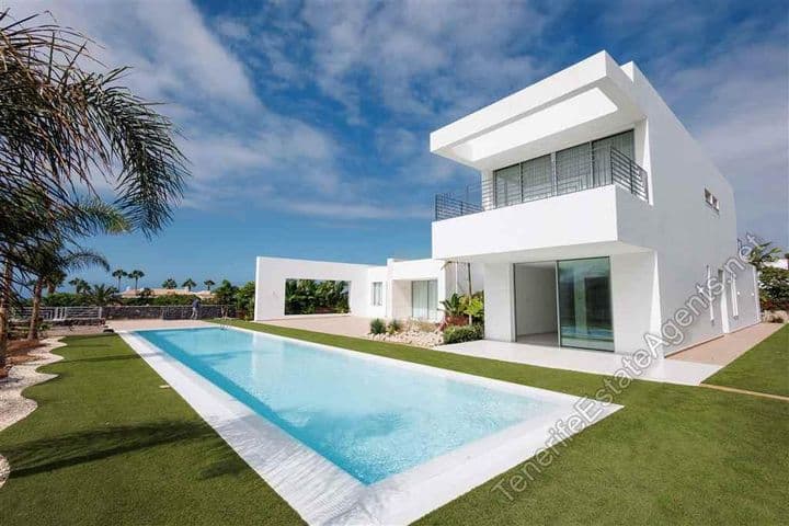 5 bedrooms house for sale in Adeje, Spain - Image 2