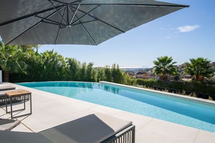 4 bedrooms house for sale in Nueva Andalucia, Spain - Image 2