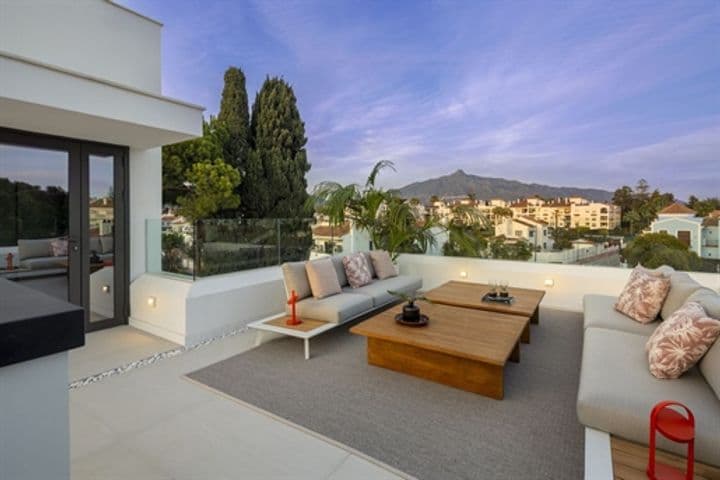 5 bedrooms house for sale in Marbella, Spain - Image 3