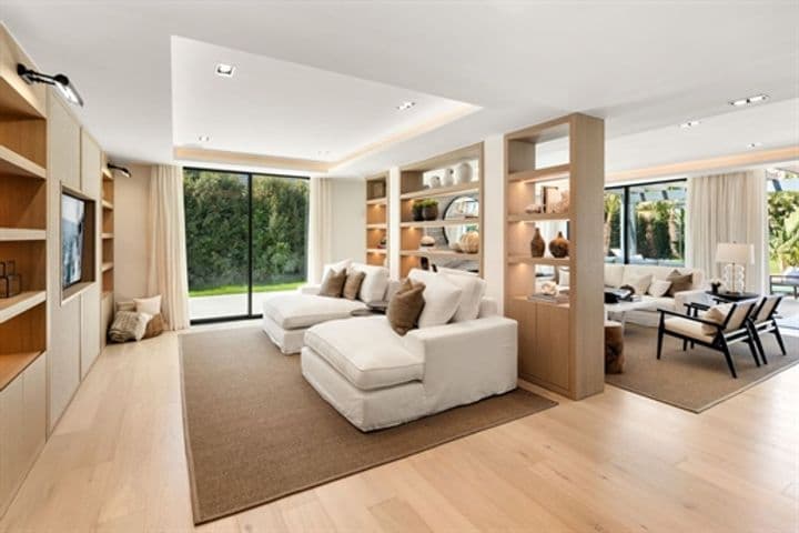 4 bedrooms house for sale in Marbella, Spain - Image 3