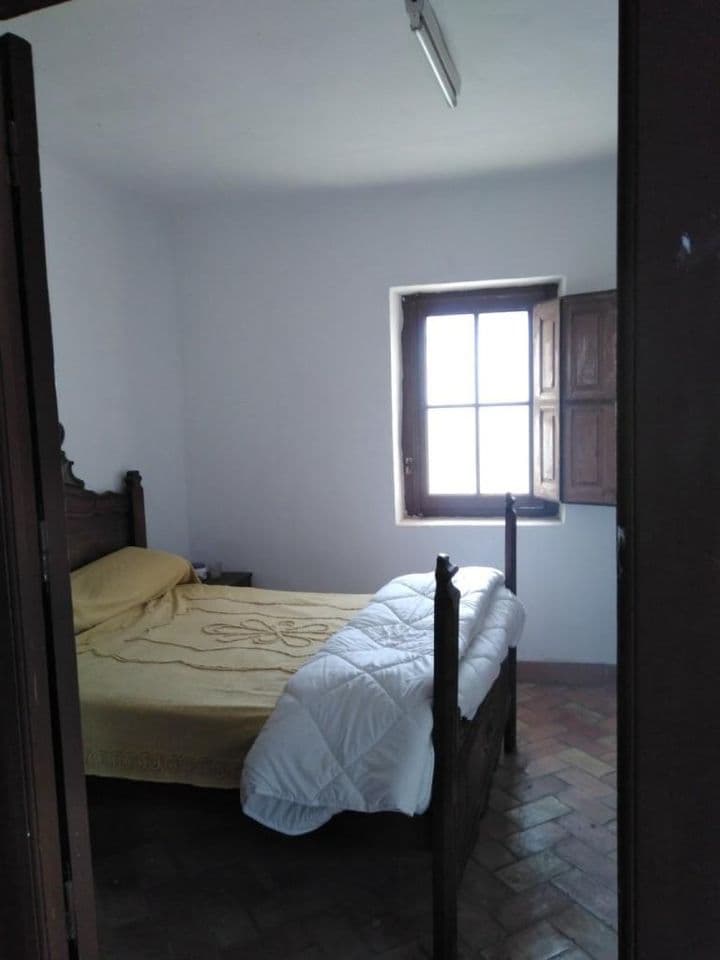 House for sale in Tivissa, Spain - Image 8