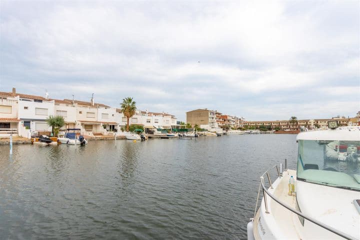 1 bedroom apartment for sale in Empuriabrava, Spain - Image 9