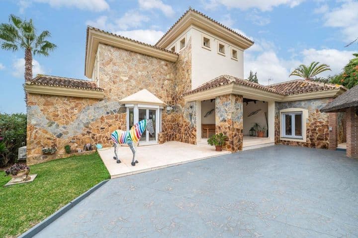 5 bedrooms house for sale in Elviria, Spain - Image 3