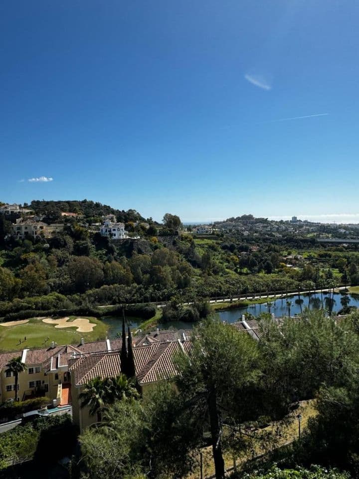 4 bedrooms apartment for sale in Benahavis, Spain - Image 3