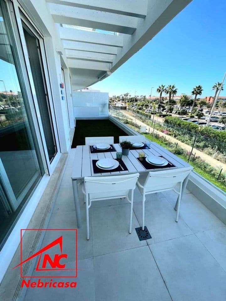 2 bedrooms apartment for rent in Chipiona, Spain - Image 7