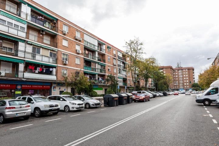 3 bedrooms apartment for sale in Carabanchel, Spain - Image 3