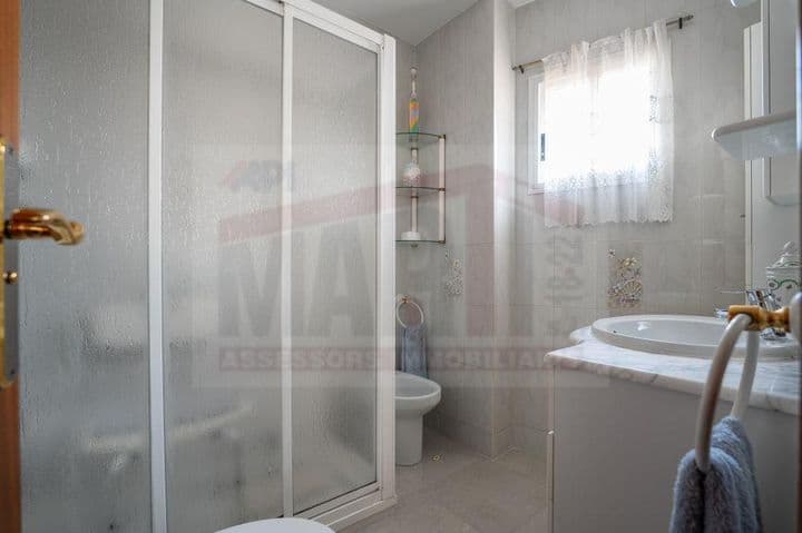 Apartment for sale in Centre, Spain - Image 8