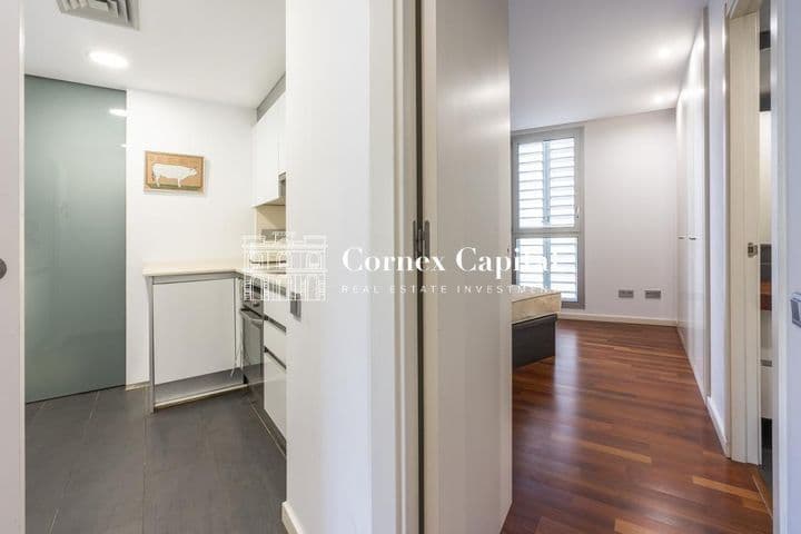 2 bedrooms apartment for rent in Ciutat Vella, Spain - Image 11