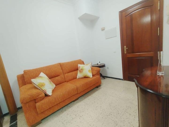 3 bedrooms apartment for rent in San Gregorio, Spain - Image 3