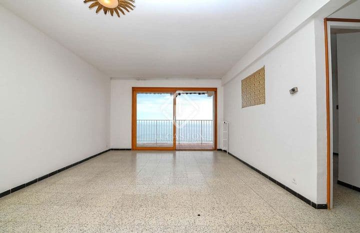 2 bedrooms apartment for sale in Platja dAro, Spain - Image 5