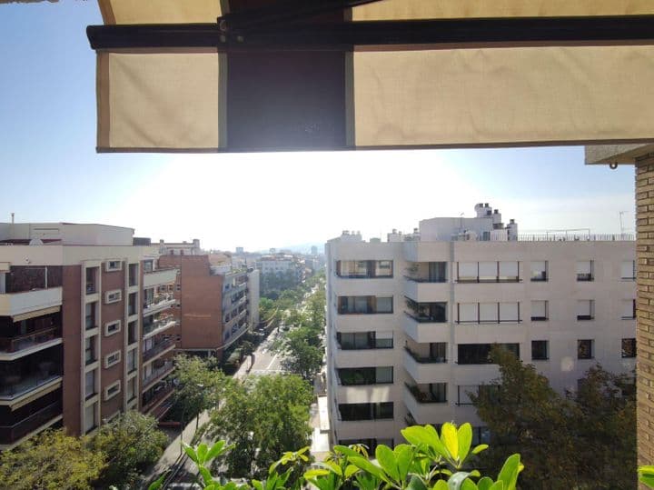 5 bedrooms apartment for rent in Sarria, Spain - Image 3