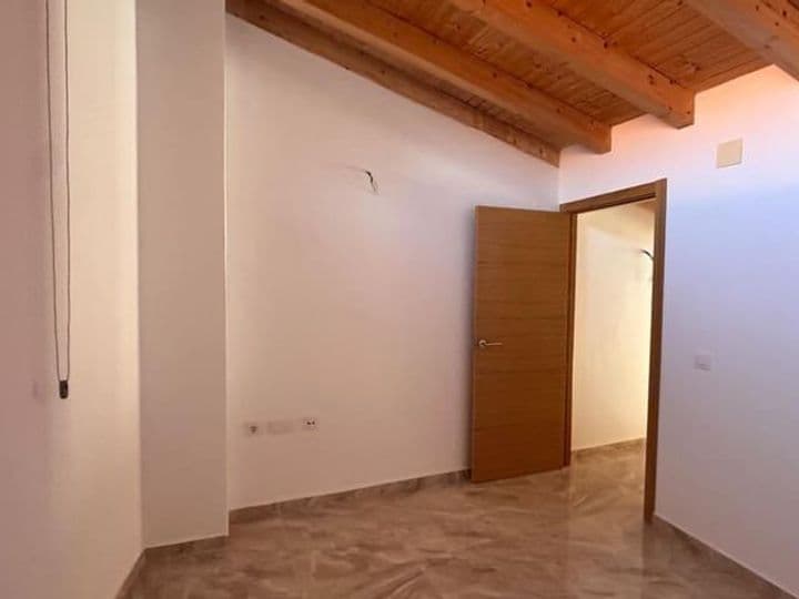 1 bedroom apartment for sale in Badajoz, Spain - Image 12