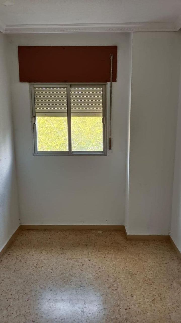 4 bedrooms apartment for sale in Carabanchel, Spain - Image 8