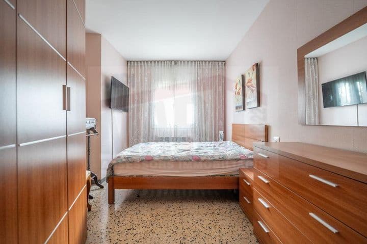 Apartment for sale in Centre, Spain - Image 6