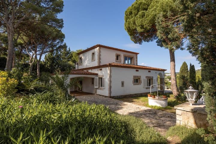 3 bedrooms house for sale in SAgaro, Spain - Image 2