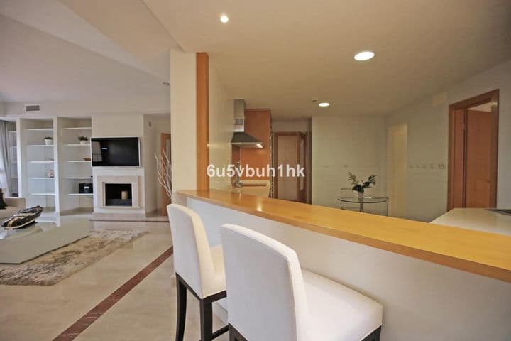 4 bedrooms house for sale in Puerto Banus, Spain - Image 9