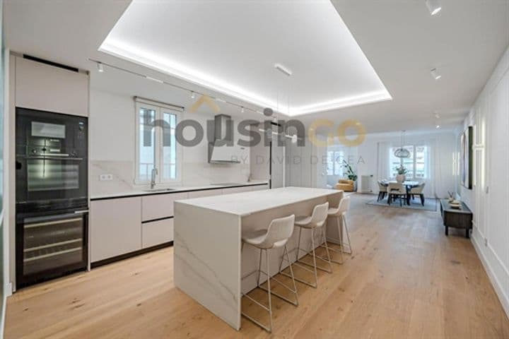 3 bedrooms apartment for sale in Madrid, Spain - Image 10