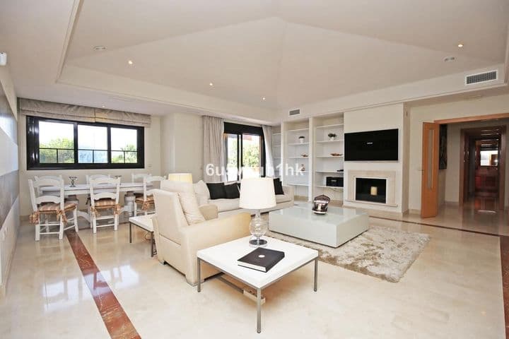 4 bedrooms house for sale in Puerto Banus, Spain - Image 3