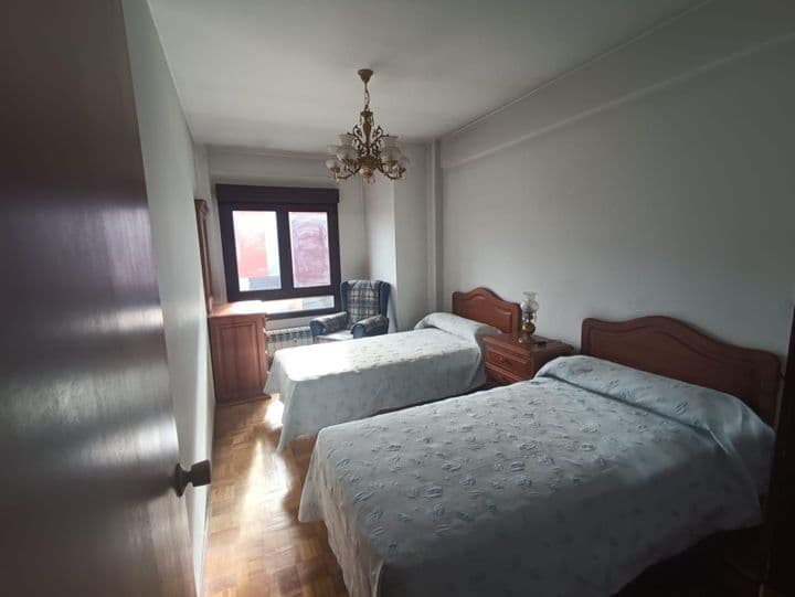 2 bedrooms apartment for sale in Oviedo, Spain - Image 9