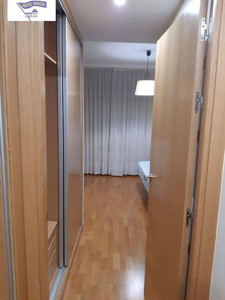 2 bedrooms apartment for rent in Albacete, Spain - Image 6