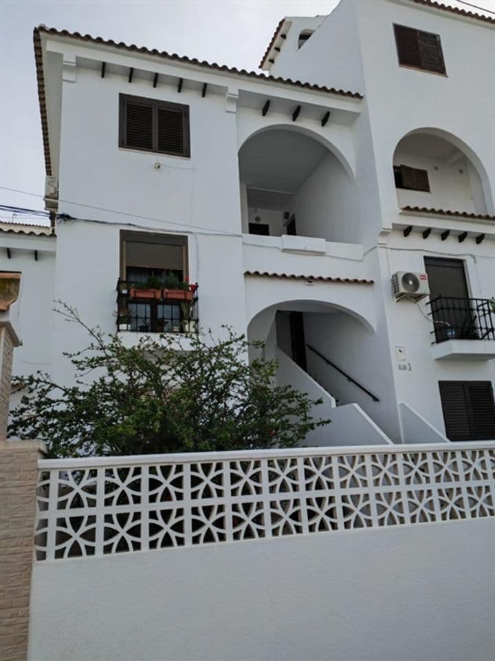 1 bedroom apartment for sale in Torrevieja, Spain - Image 2