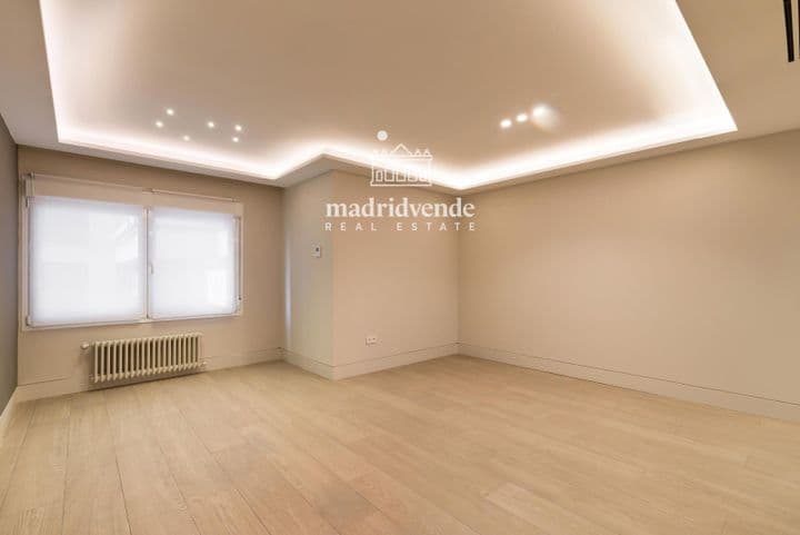 2 bedrooms apartment for rent in Madrid, Spain - Image 7