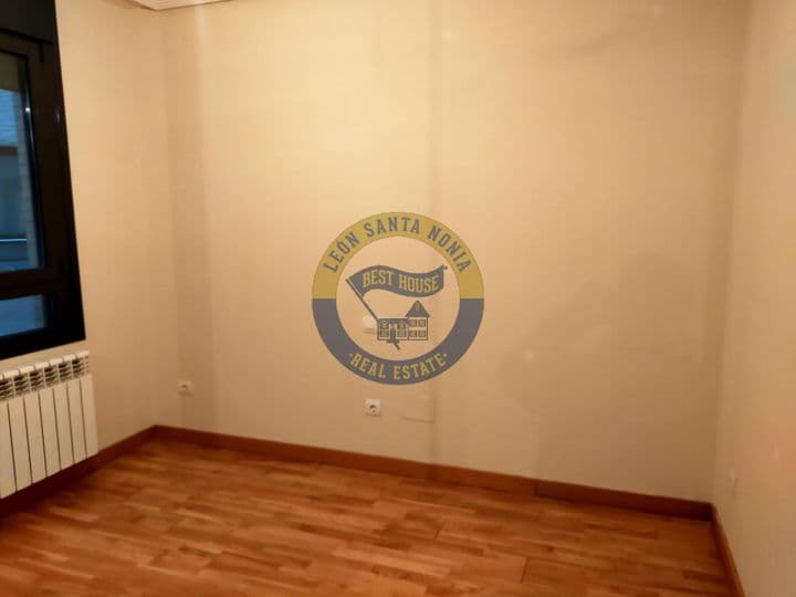 2 bedrooms apartment for sale in Leon, Spain - Image 12