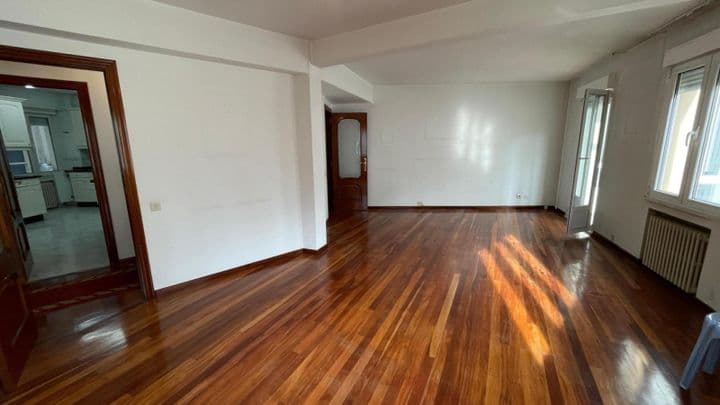 4 bedrooms apartment for sale in Santiago de Compostela, Spain - Image 3