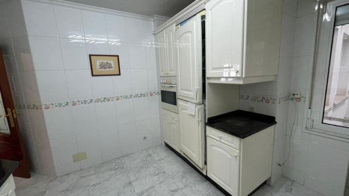 4 bedrooms apartment for sale in Santiago de Compostela, Spain - Image 8