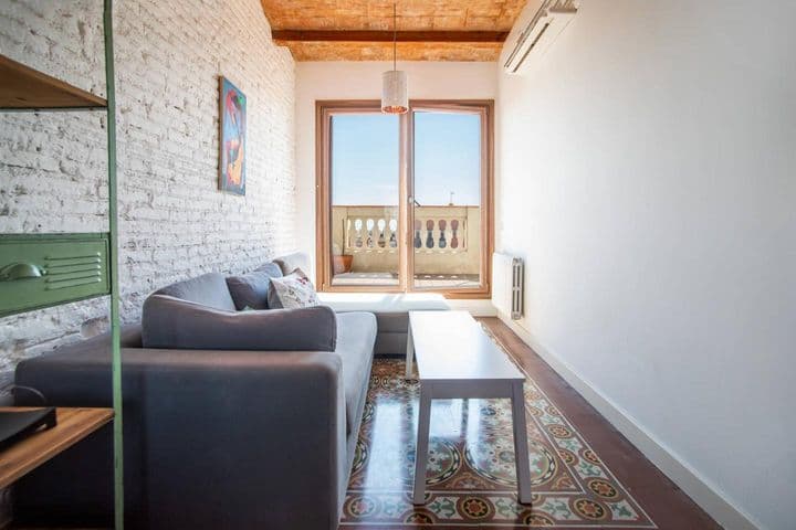 2 bedrooms apartment for rent in Gracia, Spain - Image 5