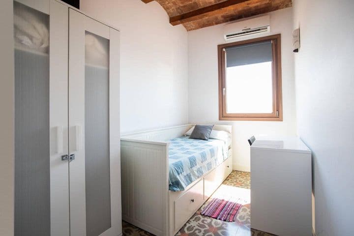 2 bedrooms apartment for rent in Gracia, Spain - Image 10