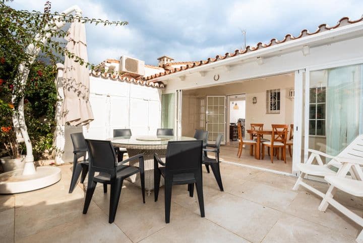 2 bedrooms house for sale in Elviria, Spain - Image 2