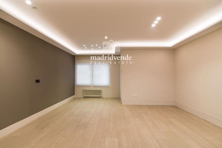 2 bedrooms apartment for rent in Madrid, Spain - Image 4