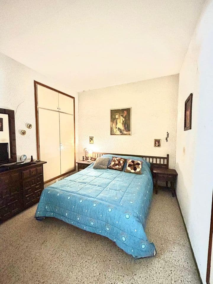 1 bedroom apartment for sale in Empuriabrava, Spain - Image 2