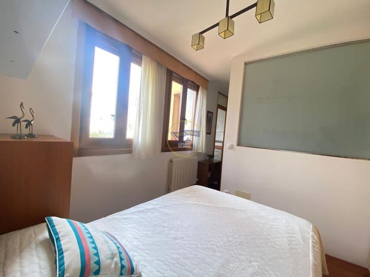 1 bedroom apartment for sale in Vigo, Spain - Image 6