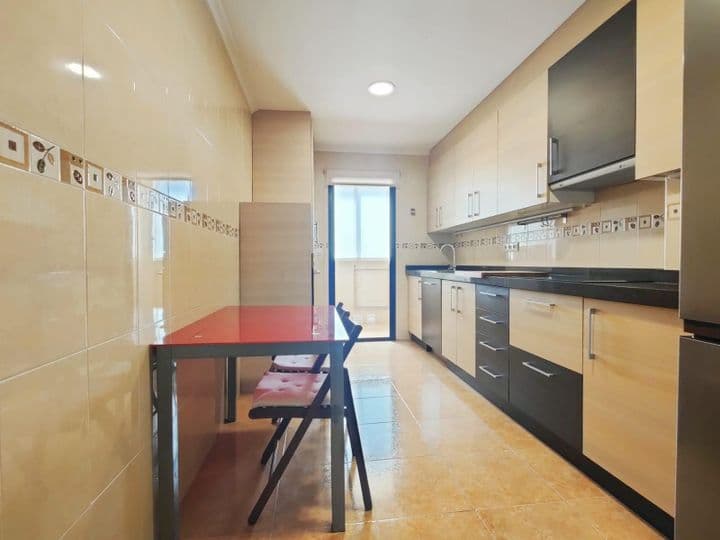 2 bedrooms apartment for rent in Altabix, Spain - Image 5